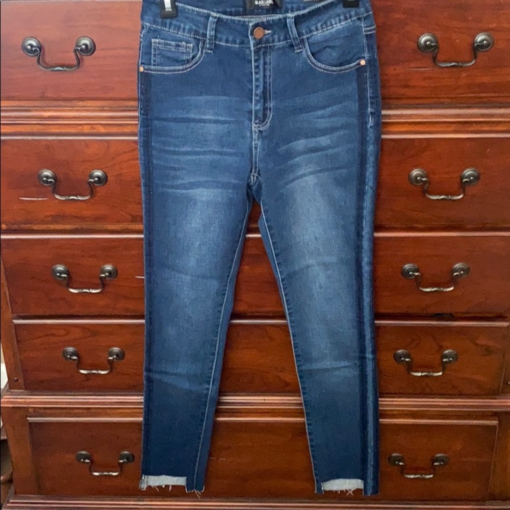 Black Label raw hem cropped jeans Women’s 28/5